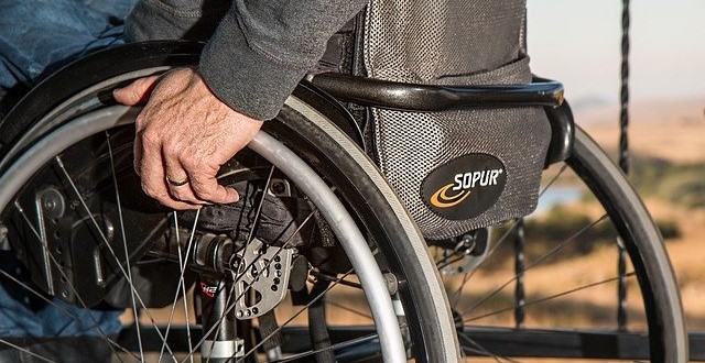 Calculadora de cuota de empleo para personas con discapacidad